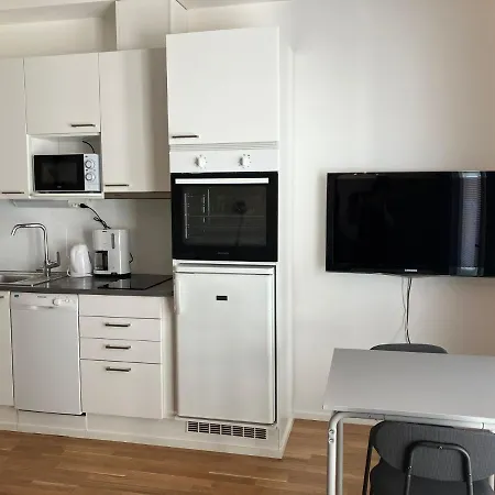 Studio Next To Kivisto Train Station *